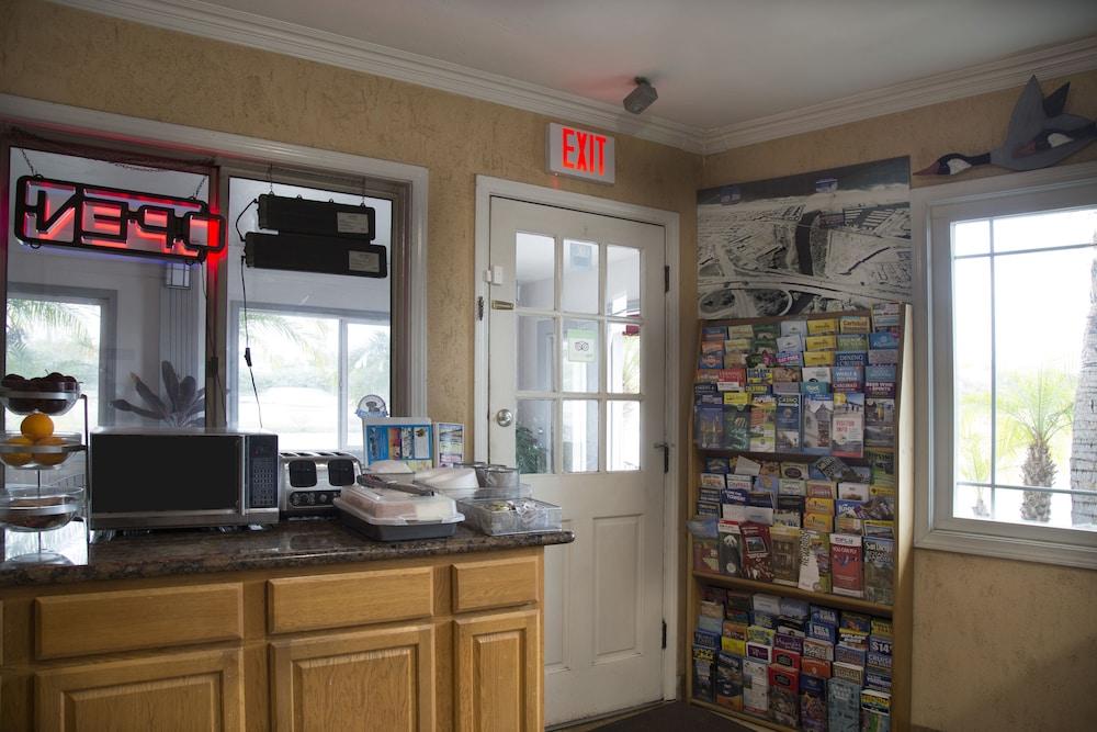 Harbor Inn & Suites Oceanside Dış mekan fotoğraf