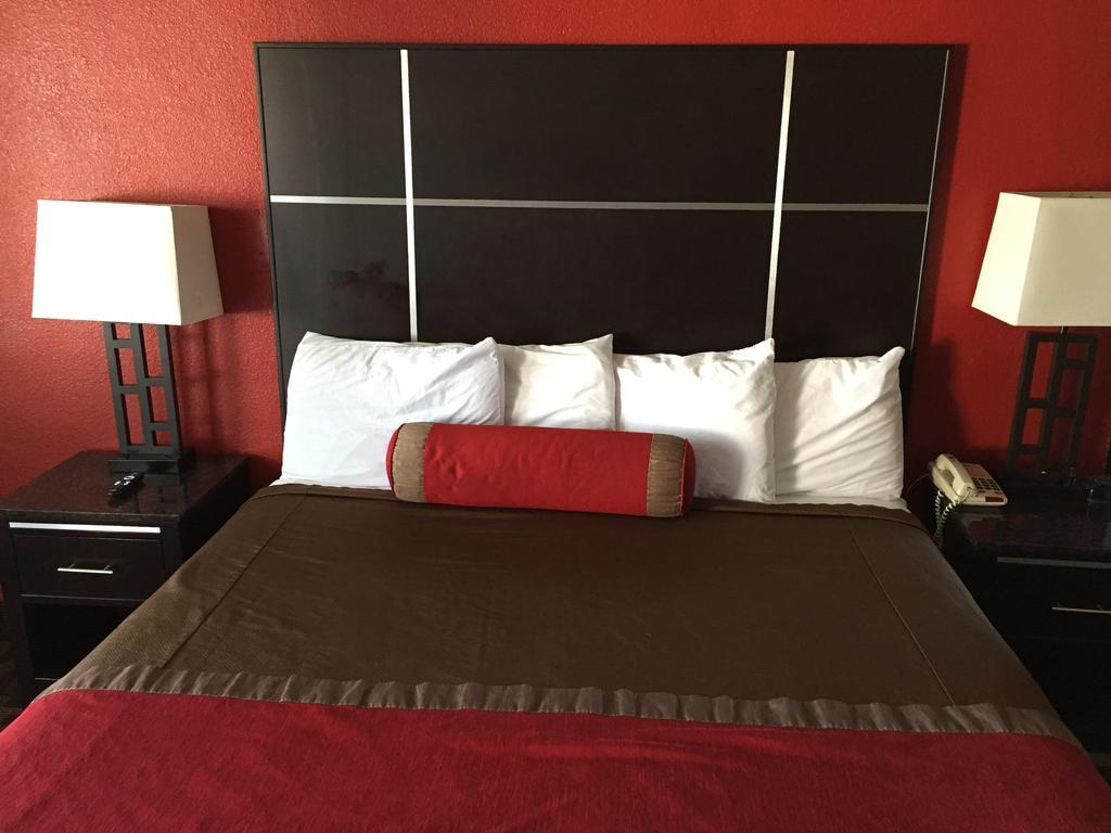 Harbor Inn & Suites Oceanside Oda fotoğraf