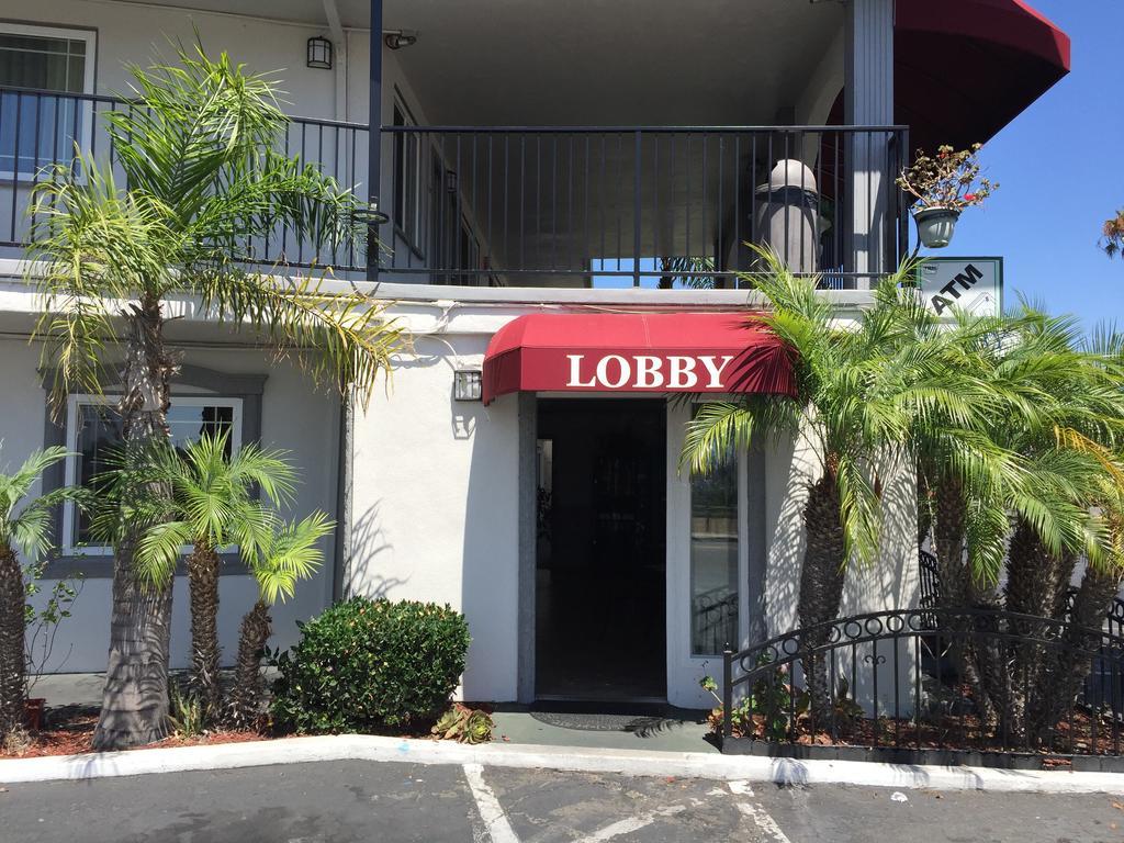 Harbor Inn & Suites Oceanside Dış mekan fotoğraf