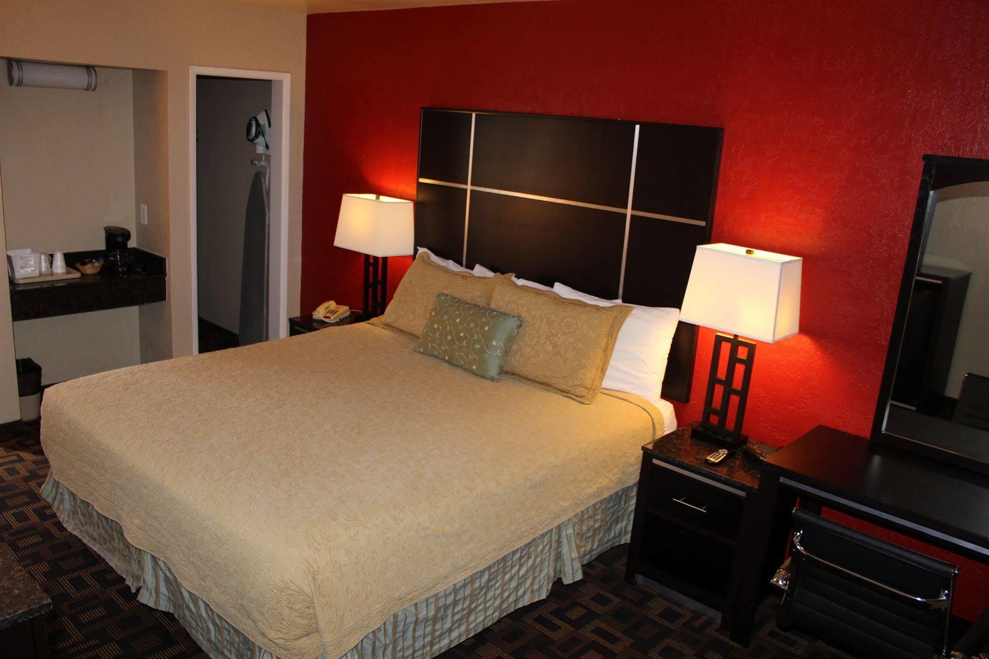 Harbor Inn & Suites Oceanside Dış mekan fotoğraf